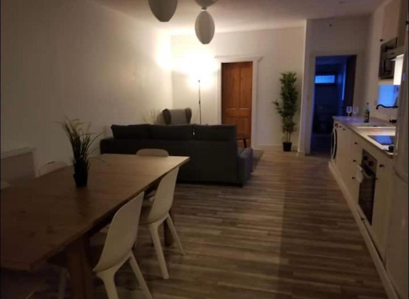 Just Renovated Galway City Apartment Exteriér fotografie